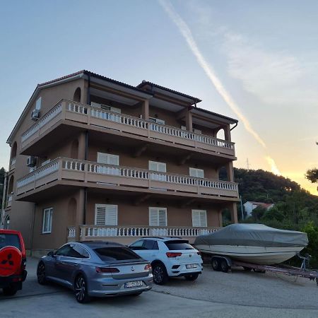 Apartments Nada Mundanije Exterior photo