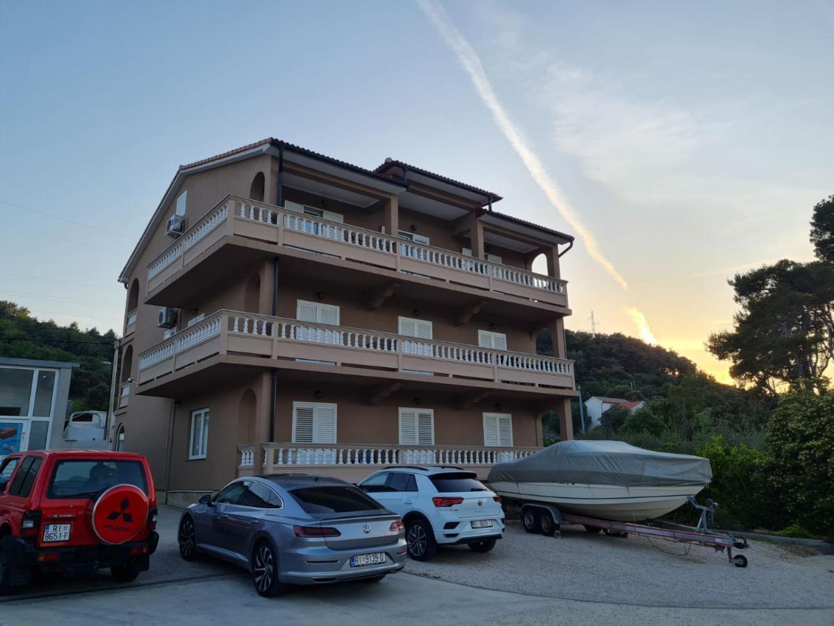 Apartments Nada Mundanije Exterior photo